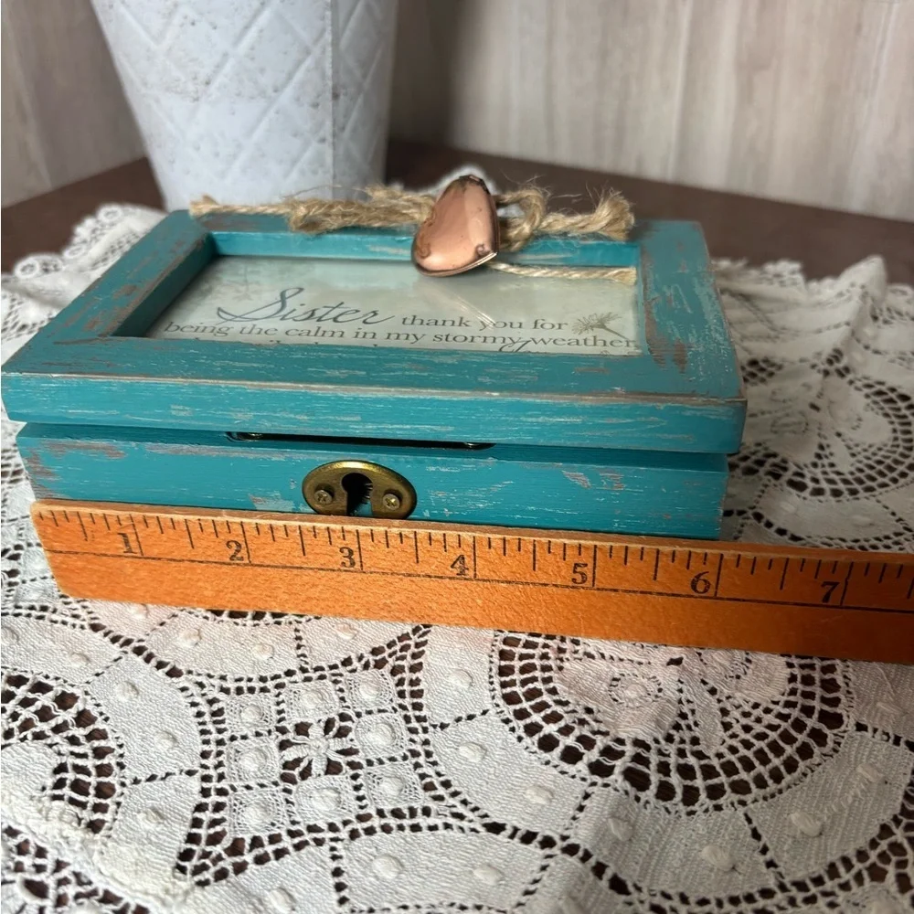 Charming Distressed Teal Sister Frame Music Box with Heart Accent